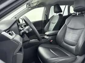Toyota RAV4 (2023) thumbnail 15