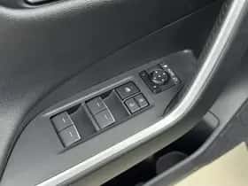 Toyota RAV4 (2023) thumbnail 21