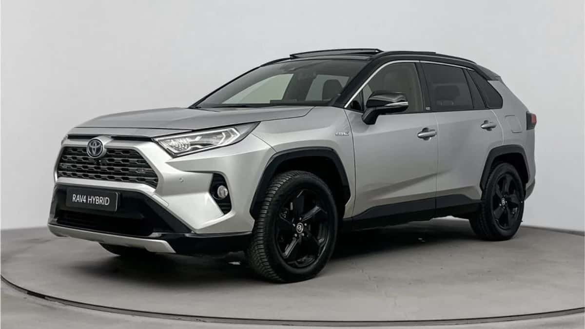 Toyota RAV4 (2019) — foto 1