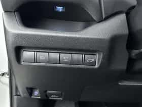 Toyota RAV4 (2019) thumbnail 30
