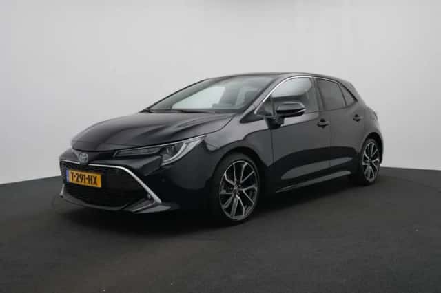 Toyota Corolla (2023) thumbnail 1