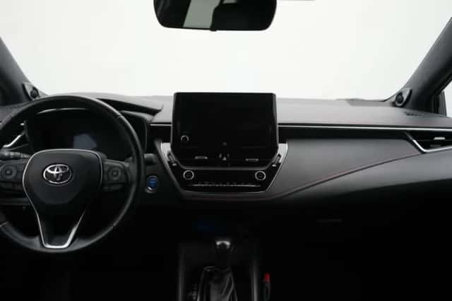 Toyota Corolla (2023) thumbnail 4