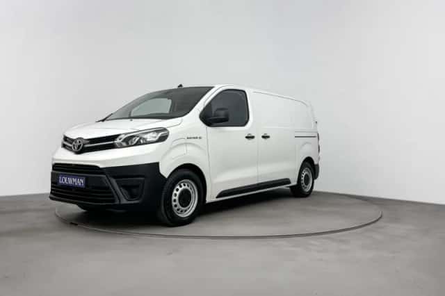 Toyota Proace (2025) thumbnail 1