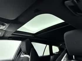 Toyota Corolla_Touring_Sports (2025) thumbnail 11