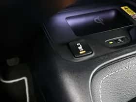 Toyota Corolla_Touring_Sports (2025) thumbnail 17