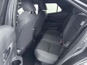Toyota C-HR (2025) thumbnail 17