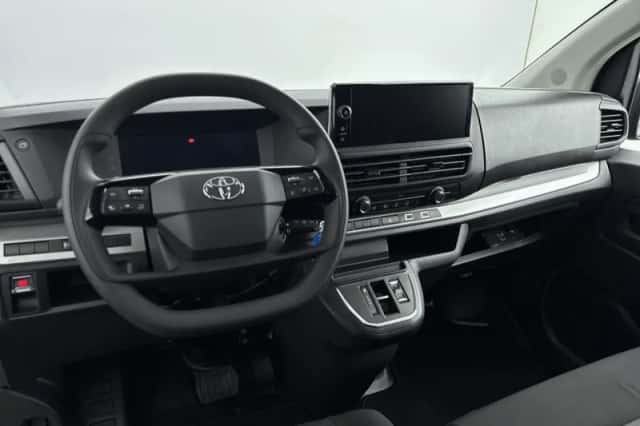 Toyota Proace (2024) thumbnail 5