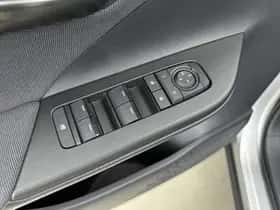 Toyota C-HR (2026) thumbnail 21