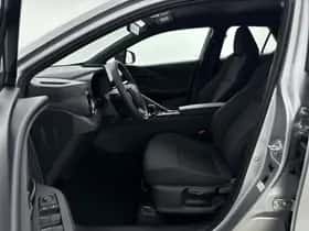 Toyota C-HR (2026) thumbnail 7