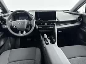 Toyota C-HR (2026) thumbnail 8