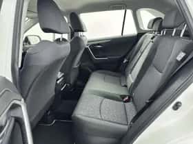Toyota RAV4 (2020) thumbnail 17