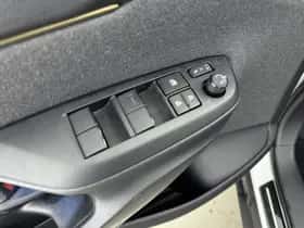 Toyota Yaris_Cross (2022) thumbnail 24