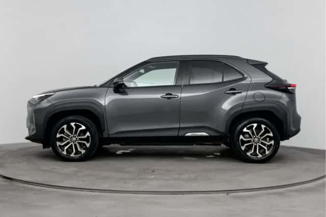 Toyota Yaris_Cross (2025) thumbnail 3