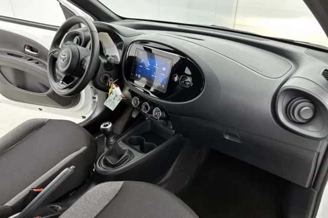 Toyota Aygo (2025) thumbnail 6