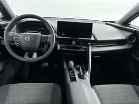 Toyota C-HR (2026) thumbnail 5