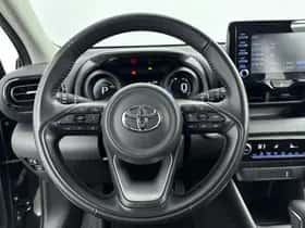 Toyota Yaris (2022) thumbnail 16