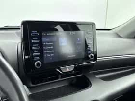 Toyota Yaris (2022) thumbnail 23