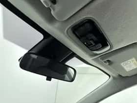 Toyota Yaris (2022) thumbnail 24