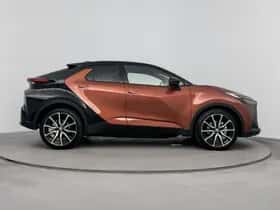 Toyota C-HR (2026) thumbnail 17