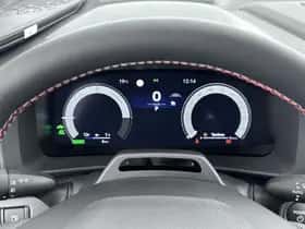 Toyota C-HR (2026) thumbnail 6