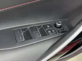 Toyota Corolla_Touring_Sports (2019) thumbnail 23