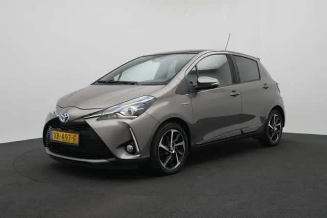 Toyota Yaris (2019) thumbnail 1