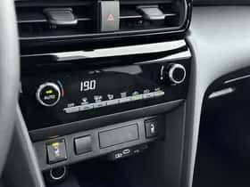 Toyota Yaris_Cross (2025) thumbnail 7