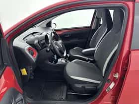 Toyota Aygo (2020) thumbnail 19