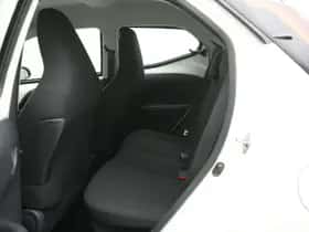Toyota Aygo (2020) thumbnail 18