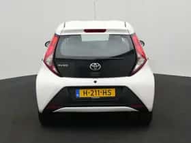Toyota Aygo (2020) thumbnail 23