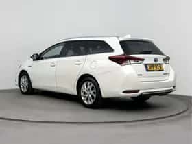 Toyota Auris (2016) thumbnail 12
