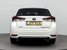 Toyota Auris (2016) thumbnail 18