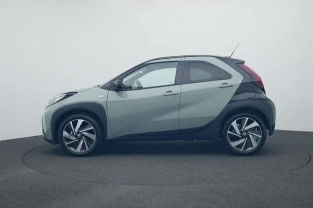 Toyota Aygo (2025) thumbnail 2