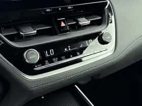 Toyota Corolla_Cross (2026) thumbnail 5