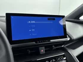 Toyota C-HR (2025) thumbnail 24