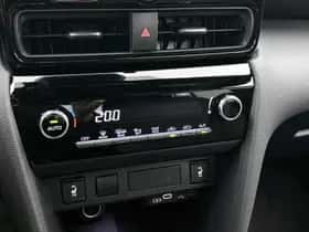 Toyota Yaris_Cross (2026) thumbnail 10