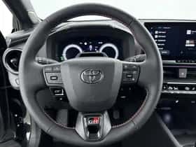 Toyota C-HR (2026) thumbnail 18