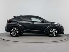 Toyota C-HR (2023) thumbnail 12