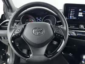 Toyota C-HR (2023) thumbnail 18