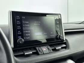 Toyota RAV4 (2021) thumbnail 7
