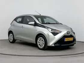 Toyota Aygo (2021) thumbnail 12