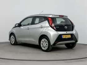 Toyota Aygo (2021) thumbnail 13