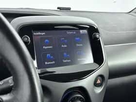 Toyota Aygo (2021) thumbnail 9