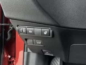 Toyota Corolla_Cross (2026) thumbnail 18