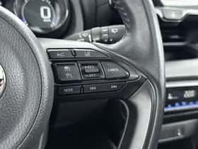 Toyota Yaris (2022) thumbnail 16
