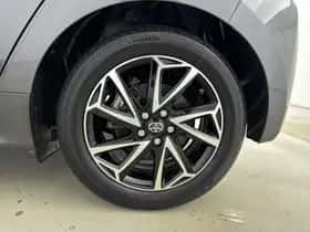 Toyota Yaris (2022) thumbnail 23