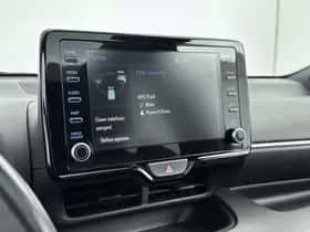 Toyota Yaris (2022) thumbnail 10