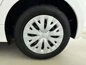 Toyota Yaris (2022) thumbnail 25