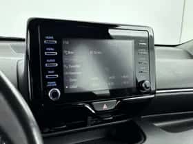 Toyota Yaris (2022) thumbnail 9