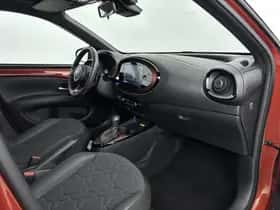 Toyota Aygo (2023) thumbnail 7